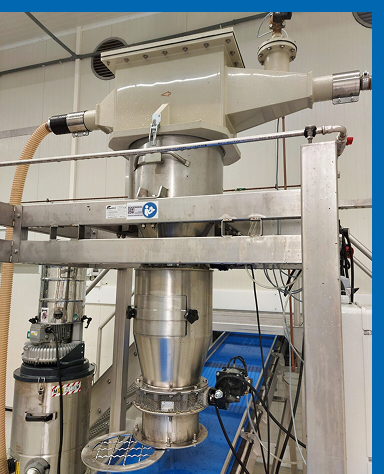 Bild einer Saugwaschanlage mit blauem Rahmen